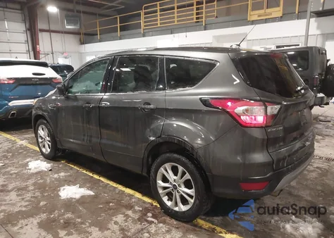 2017 Ford Escape Se from USA, damaged, VIN 1FMCU9GD4HUD38063